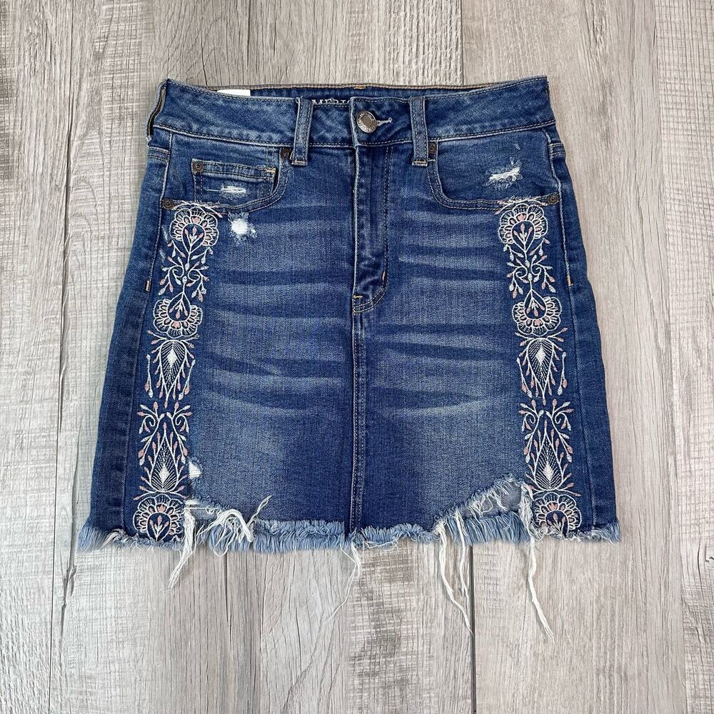 American Eagle Blue Jean Skirt Womens 6 High Rise Mini Embroidered Stretch Denim